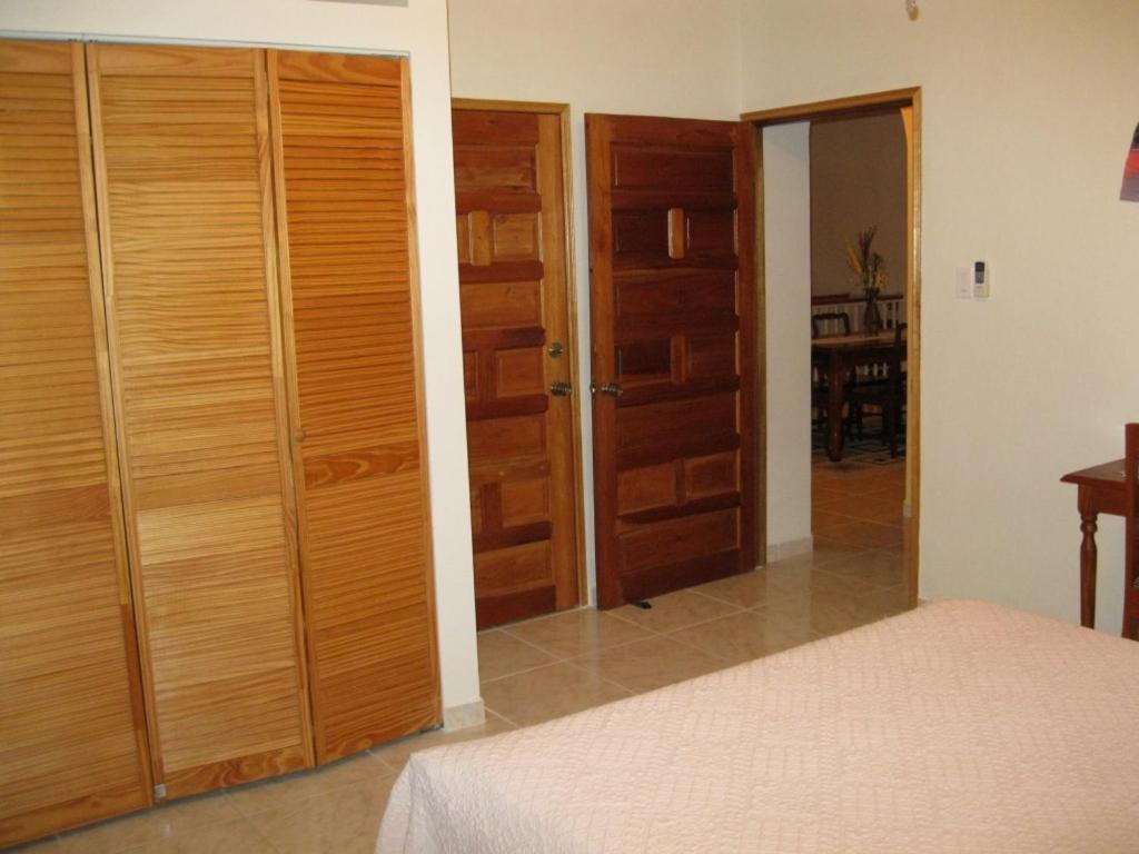 Villa San Juan Belmopan Room photo